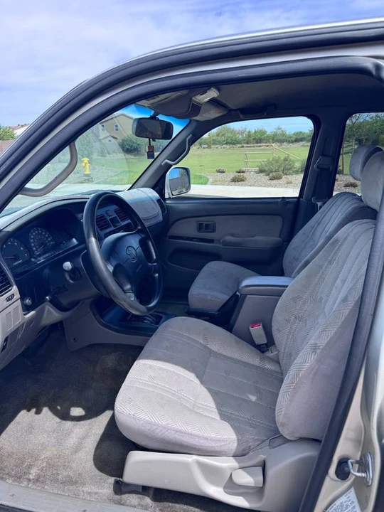 2002 Toyota 4Runner 3rd Gen - Image 6 of 11