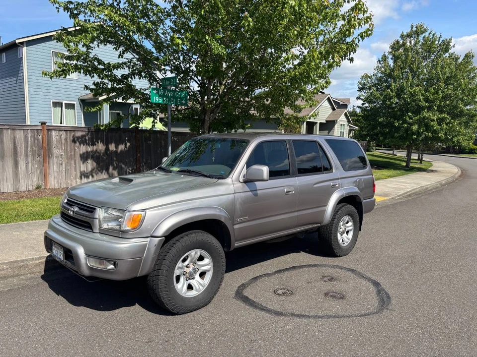 2002 Toyota 4Runner 3rd Gen - Image 3 of 10