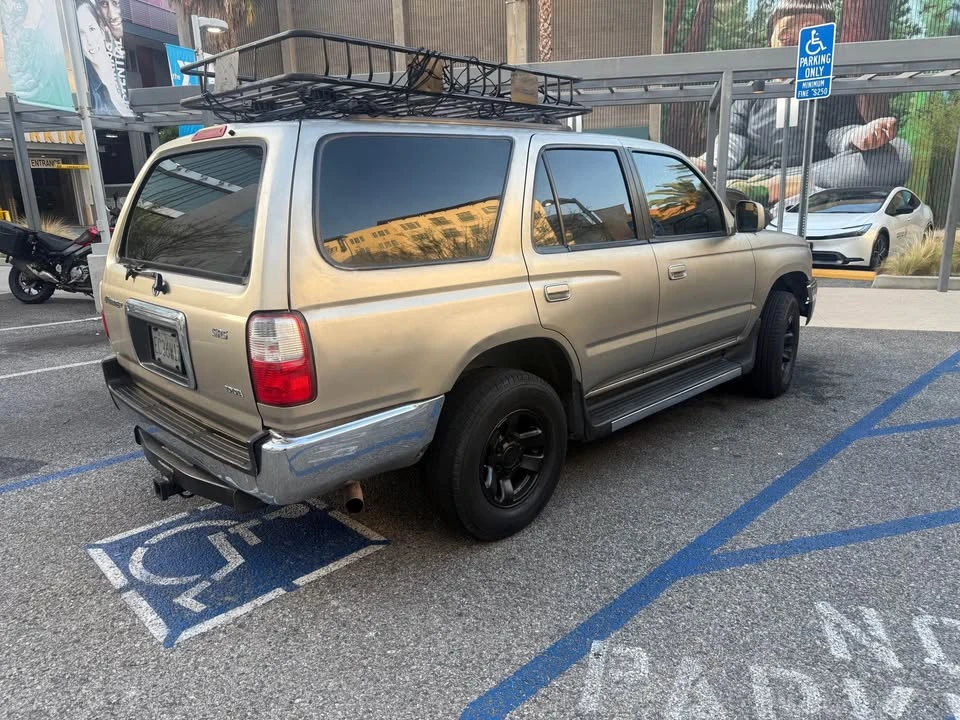 2002 Toyota 4Runner 3rd Gen - Image 3 of 4