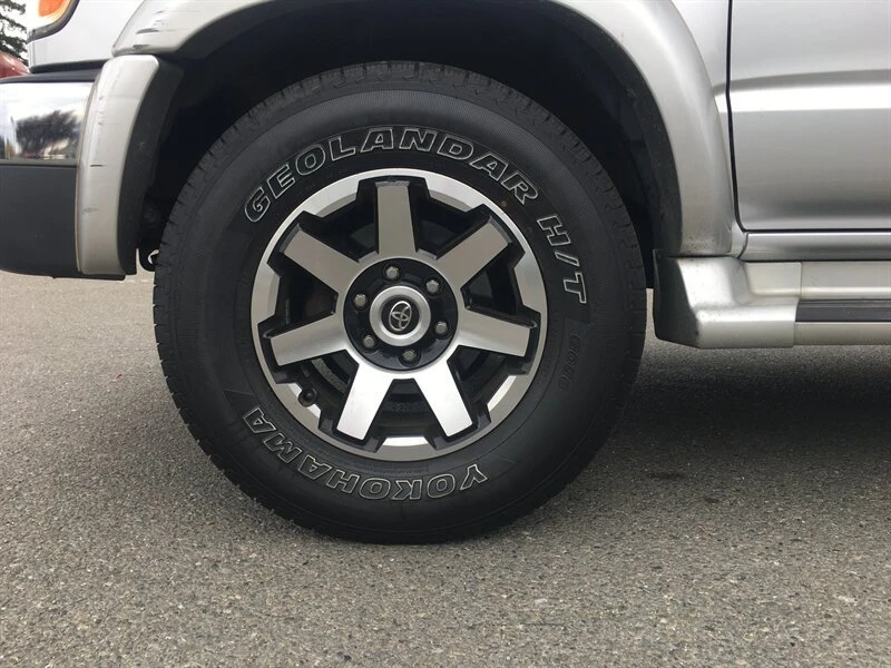 2002 Toyota 4Runner 3rd Gen - Image 18 of 20