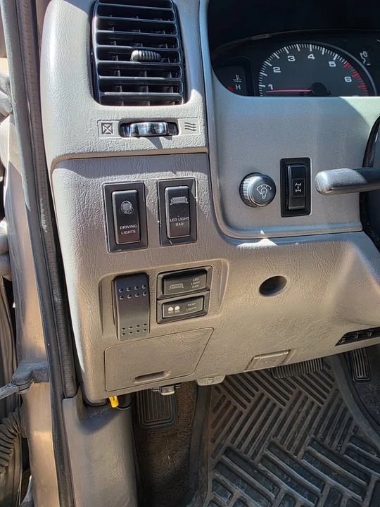 2002 Toyota 4Runner 3rd Gen - Image 7 of 19