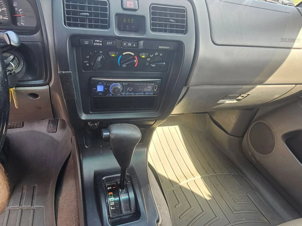 2002 Toyota 4Runner 3rd Gen - Image 14 of 16