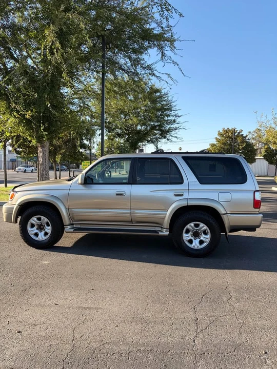 2002 Toyota 4Runner 3rd Gen - Image 2 of 17
