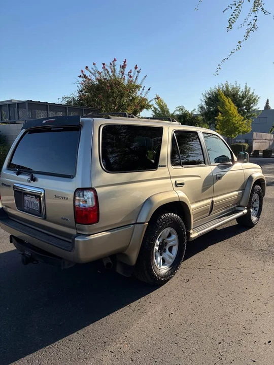 2002 Toyota 4Runner 3rd Gen - Image 3 of 17