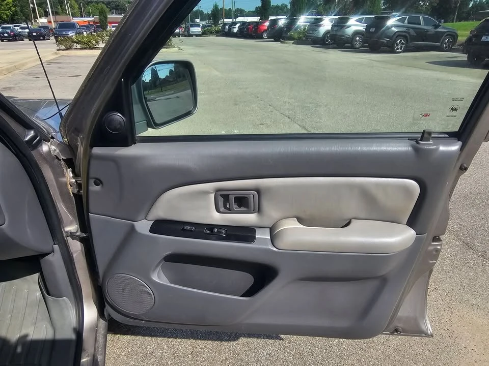 2002 Toyota 4Runner 3rd Gen - Image 5 of 16