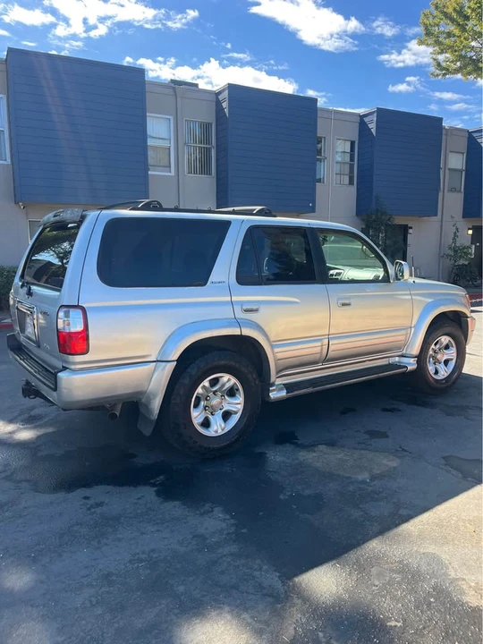 2002 Toyota 4Runner 3rd Gen - Image 3 of 7