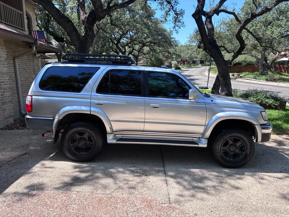2002 Toyota 4Runner 3rd Gen - Image 5 of 15