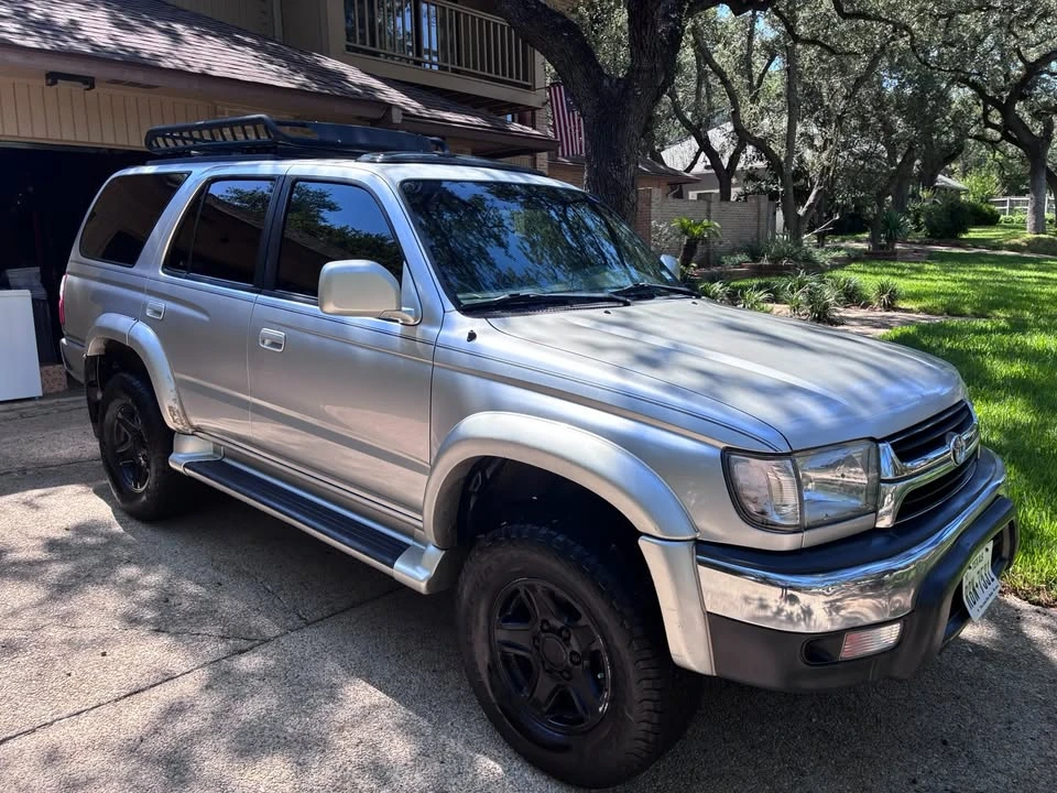 2002 Toyota 4Runner 3rd Gen - Image 4 of 15
