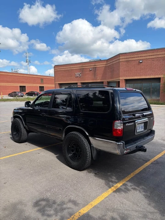 2002 Toyota 4Runner 3rd Gen - Image 4 of 12