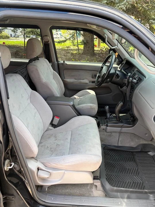 2002 Toyota 4Runner 3rd Gen - Image 6 of 12