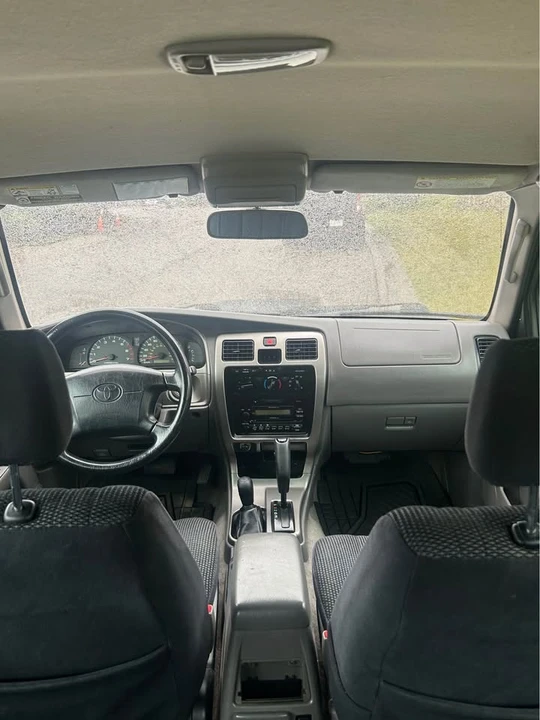 2002 Toyota 4Runner 3rd Gen - Image 6 of 16