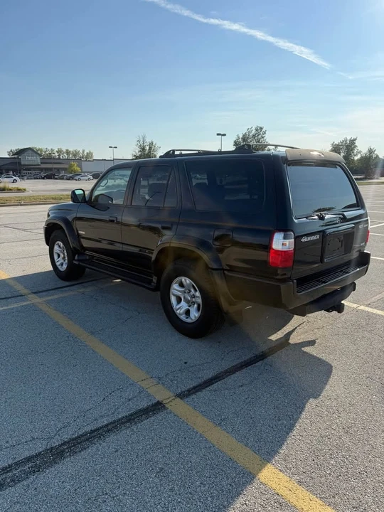 2002 Toyota 4Runner 3rd Gen - Image 3 of 12