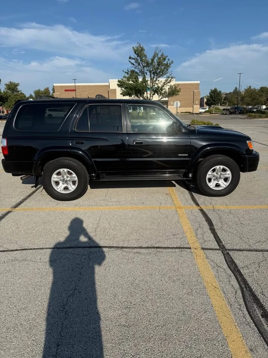 2002 Toyota 4Runner 3rd Gen - Image 6 of 12