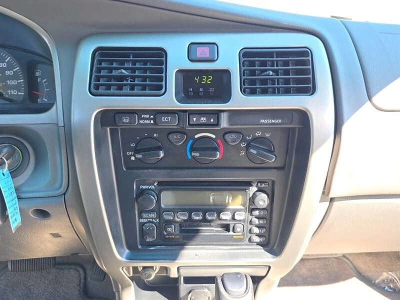 2002 Toyota 4Runner 3rd Gen - Image 19 of 21