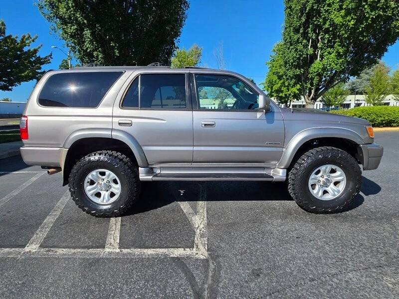 2002 Toyota 4Runner 3rd Gen - Image 4 of 21