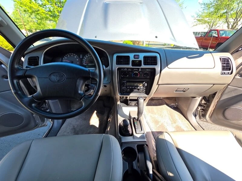 2002 Toyota 4Runner 3rd Gen - Image 17 of 21