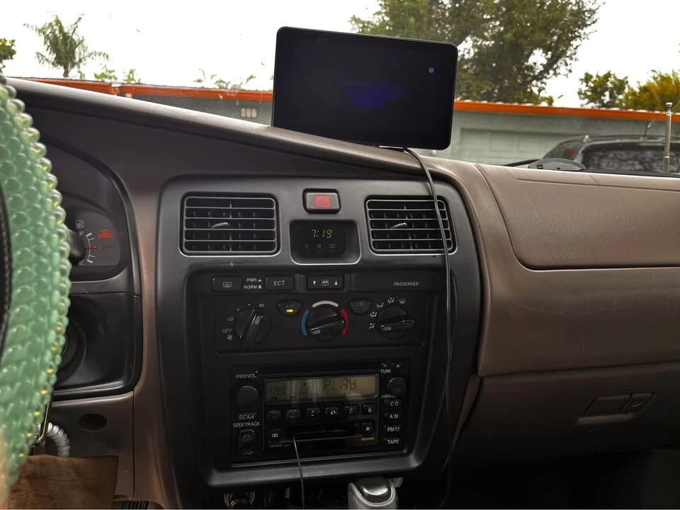 2002 Toyota 4Runner 3rd Gen - Image 6 of 16
