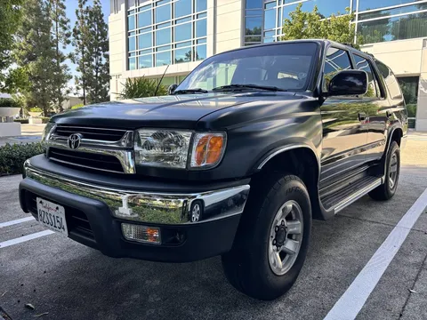 2002 Toyota 4Runner SR5