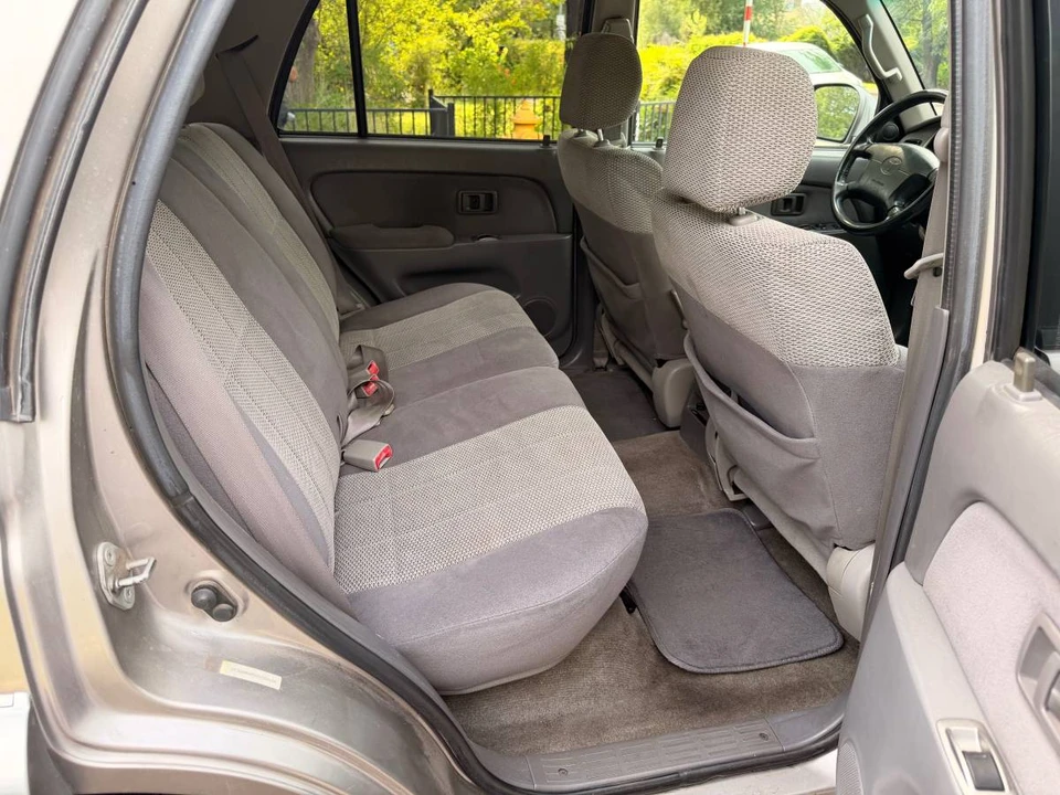 2002 Toyota 4Runner 3rd Gen - Image 10 of 11