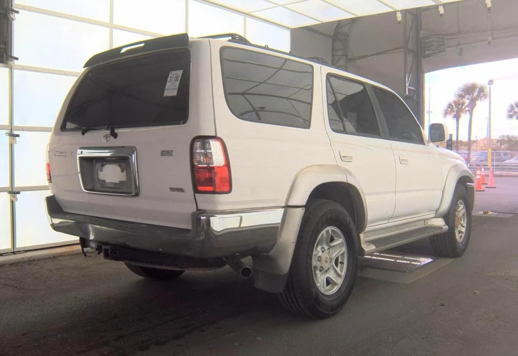 2002 Toyota 4Runner 3rd Gen - Image 5 of 14