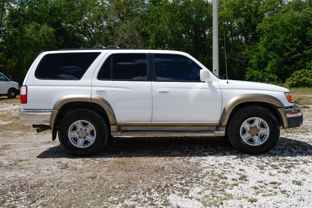 2002 Toyota 4Runner 3rd Gen - Image 13 of 21