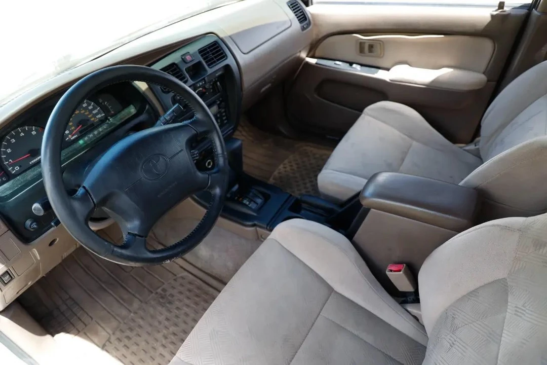 2002 Toyota 4Runner 3rd Gen - Image 4 of 21