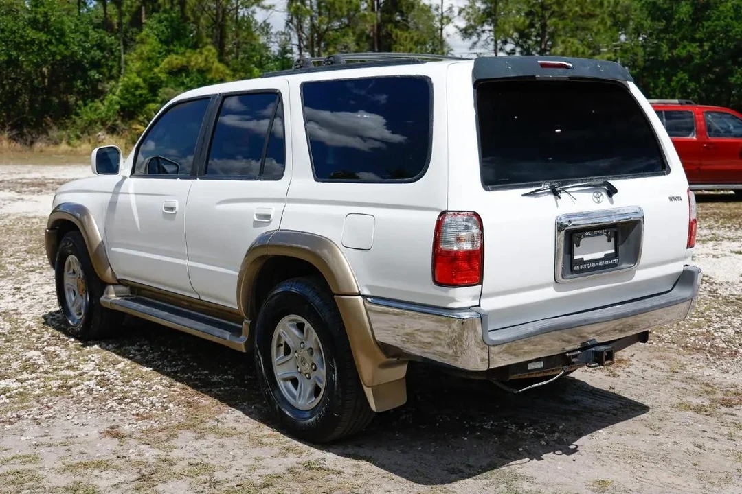 2002 Toyota 4Runner 3rd Gen - Image 5 of 21