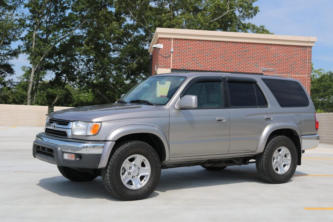 2002 Toyota 4Runner 3rd Gen - Image 4 of 31