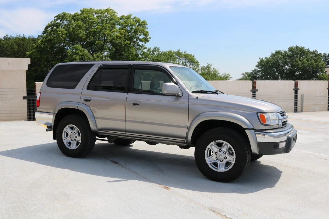 2002 Toyota 4Runner 3rd Gen - Image 11 of 31