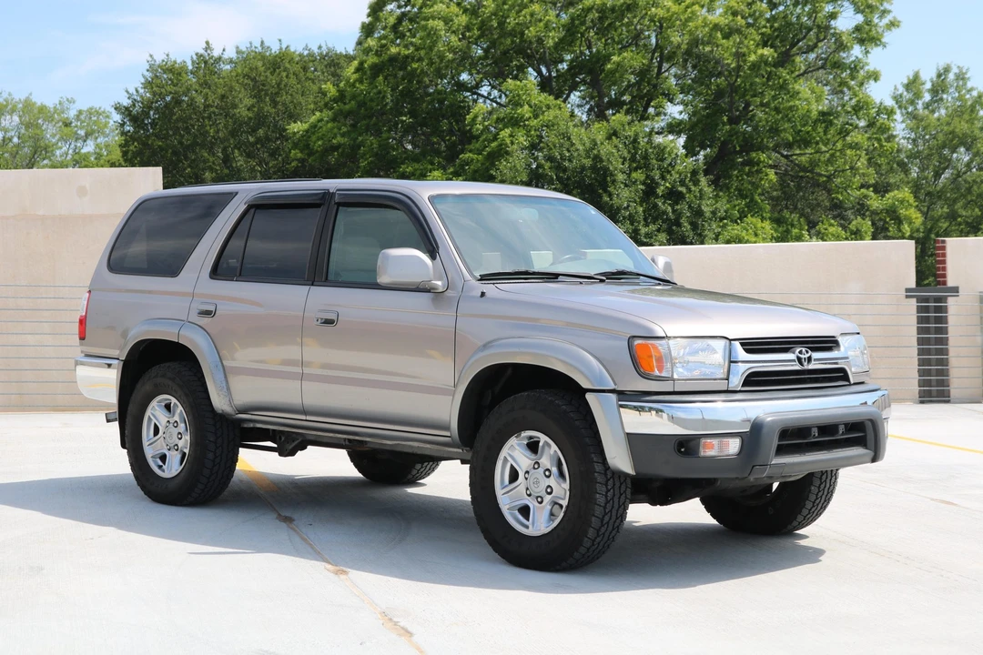 2002 Toyota 4Runner 3rd Gen - Image 10 of 31
