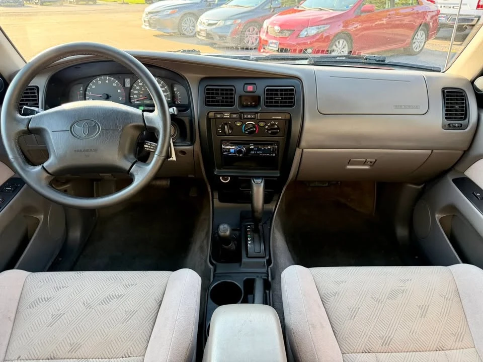 2002 Toyota 4Runner 3rd Gen - Image 11 of 14