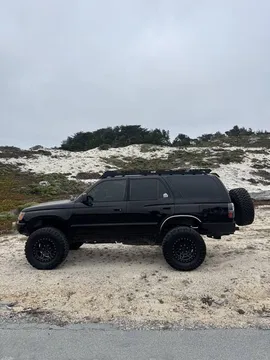 2002 Toyota 4Runner SR5