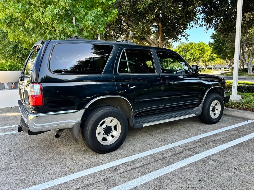 2002 Toyota 4Runner 3rd Gen - Image 2 of 6