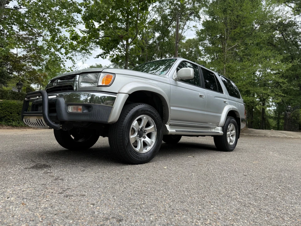2002 Toyota 4Runner 3rd Gen - Image 10 of 31