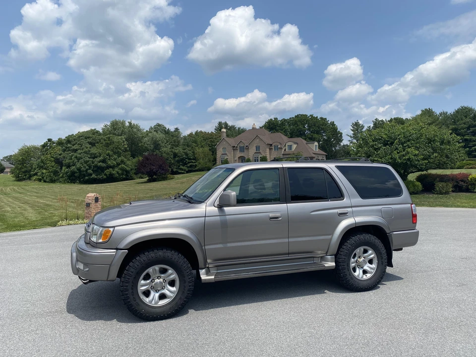 2002 Toyota 4Runner 3rd Gen - Image 10 of 31