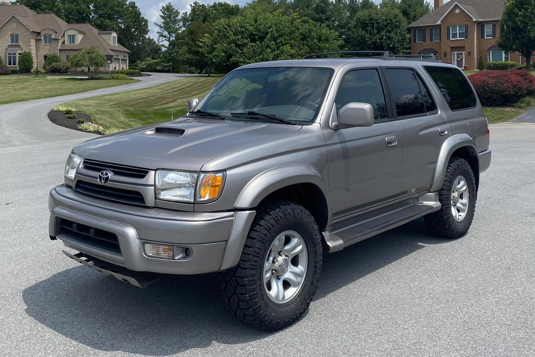2002 Toyota 4Runner 3rd Gen - Image 9 of 31