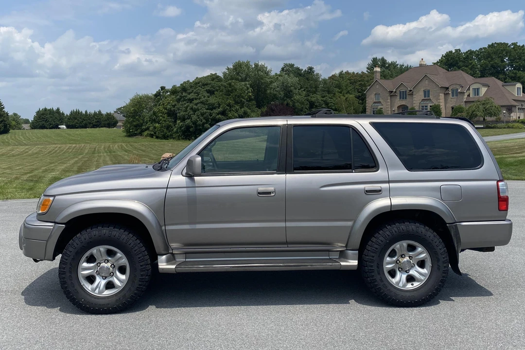 2002 Toyota 4Runner 3rd Gen - Image 3 of 31