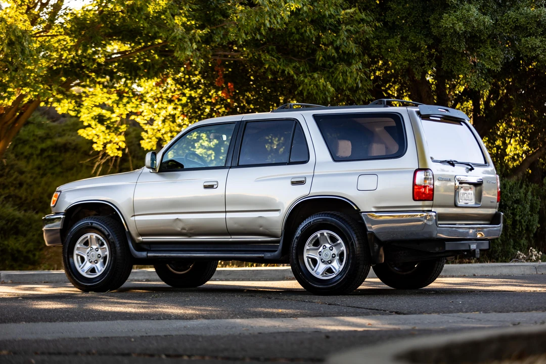 2002 Toyota 4Runner 3rd Gen - Image 12 of 31