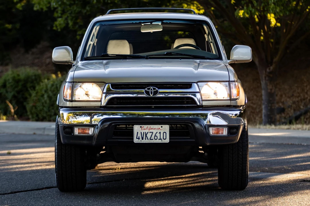 2002 Toyota 4Runner 3rd Gen - Image 2 of 31
