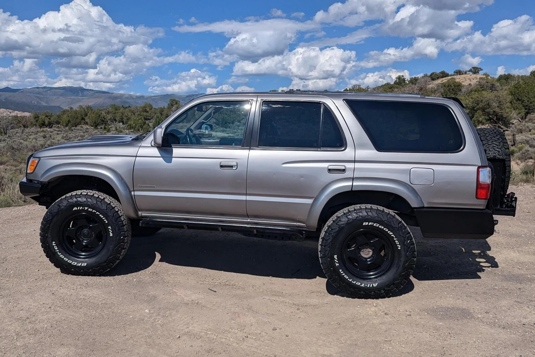 2002 Toyota 4Runner 3rd Gen - Image 3 of 31