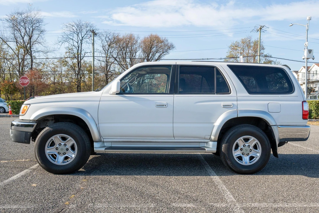 2002 Toyota 4Runner 3rd Gen - Image 3 of 31