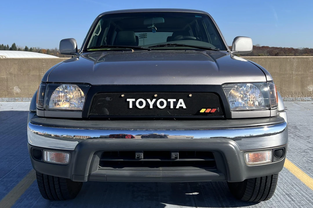 2002 Toyota 4Runner 3rd Gen - Image 2 of 31