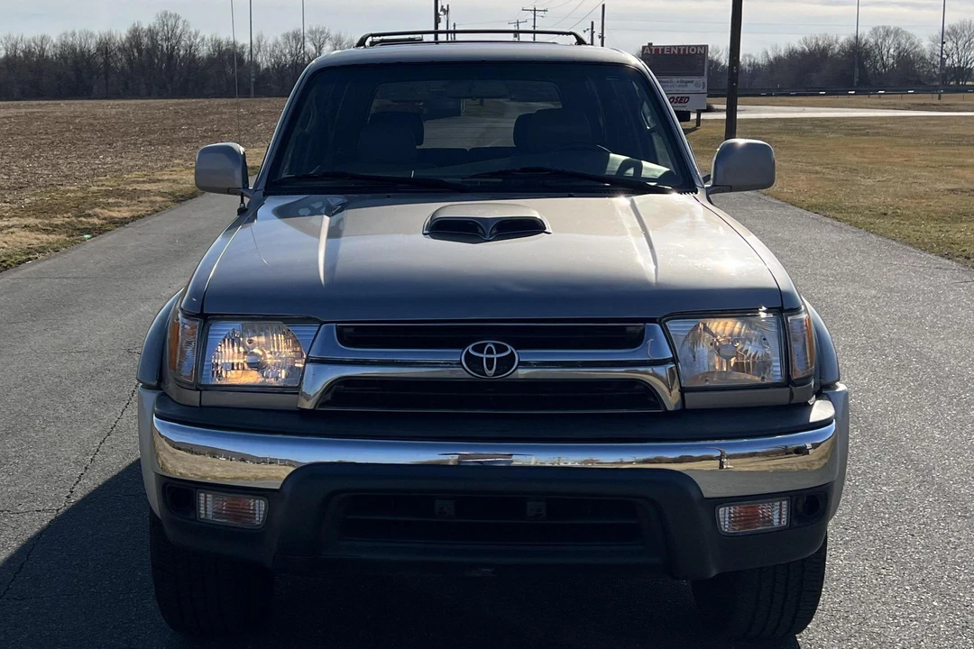 2002 Toyota 4Runner 3rd Gen - Image 2 of 31