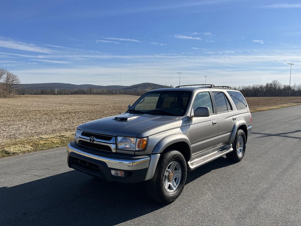 2002 Toyota 4Runner 3rd Gen - Image 10 of 31