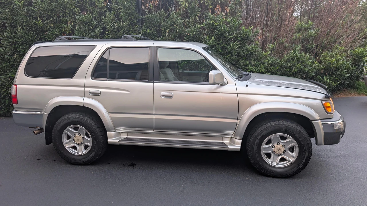 2002 Toyota 4Runner 3rd Gen - Image 7 of 31