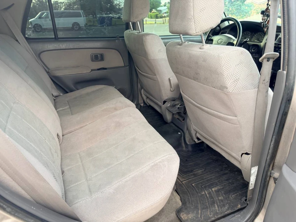 2002 Toyota 4Runner 3rd Gen - Image 10 of 10