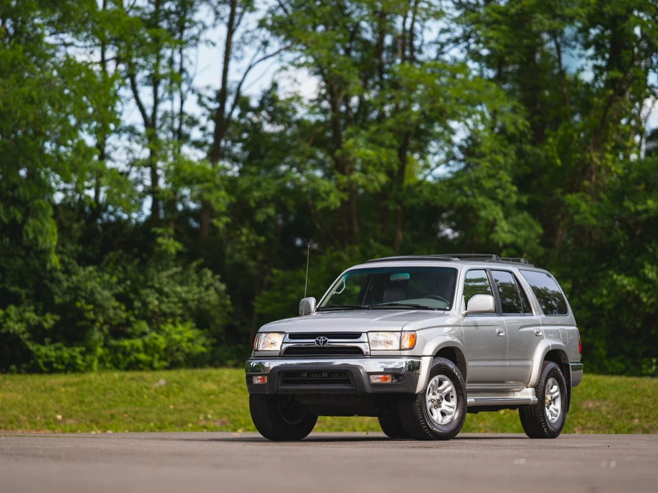 2002 Toyota 4Runner 3rd Gen - Image 2 of 31