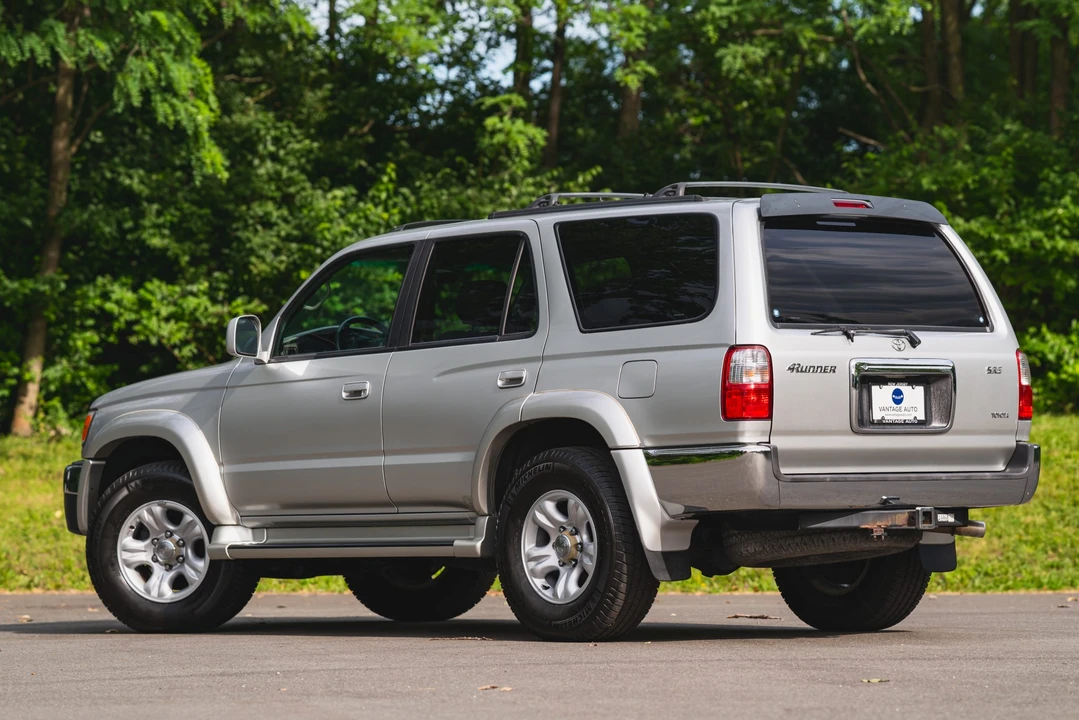 2002 Toyota 4Runner 3rd Gen - Image 9 of 31