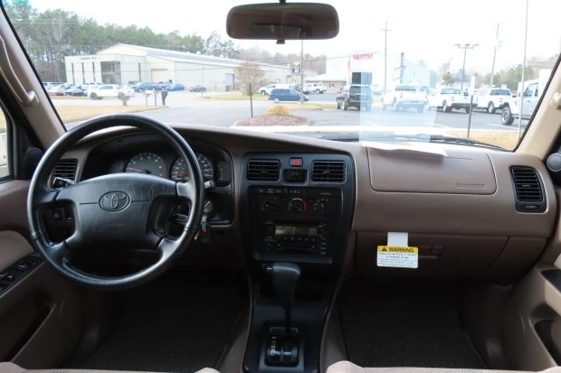 2002 Toyota 4Runner 3rd Gen - Image 5 of 7
