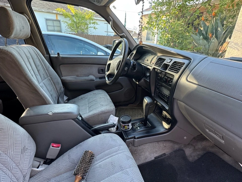 2002 Toyota 4Runner 3rd Gen - Image 6 of 9